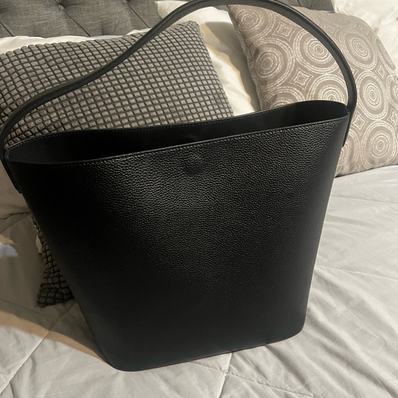 Elegant Black leather Tote Bag